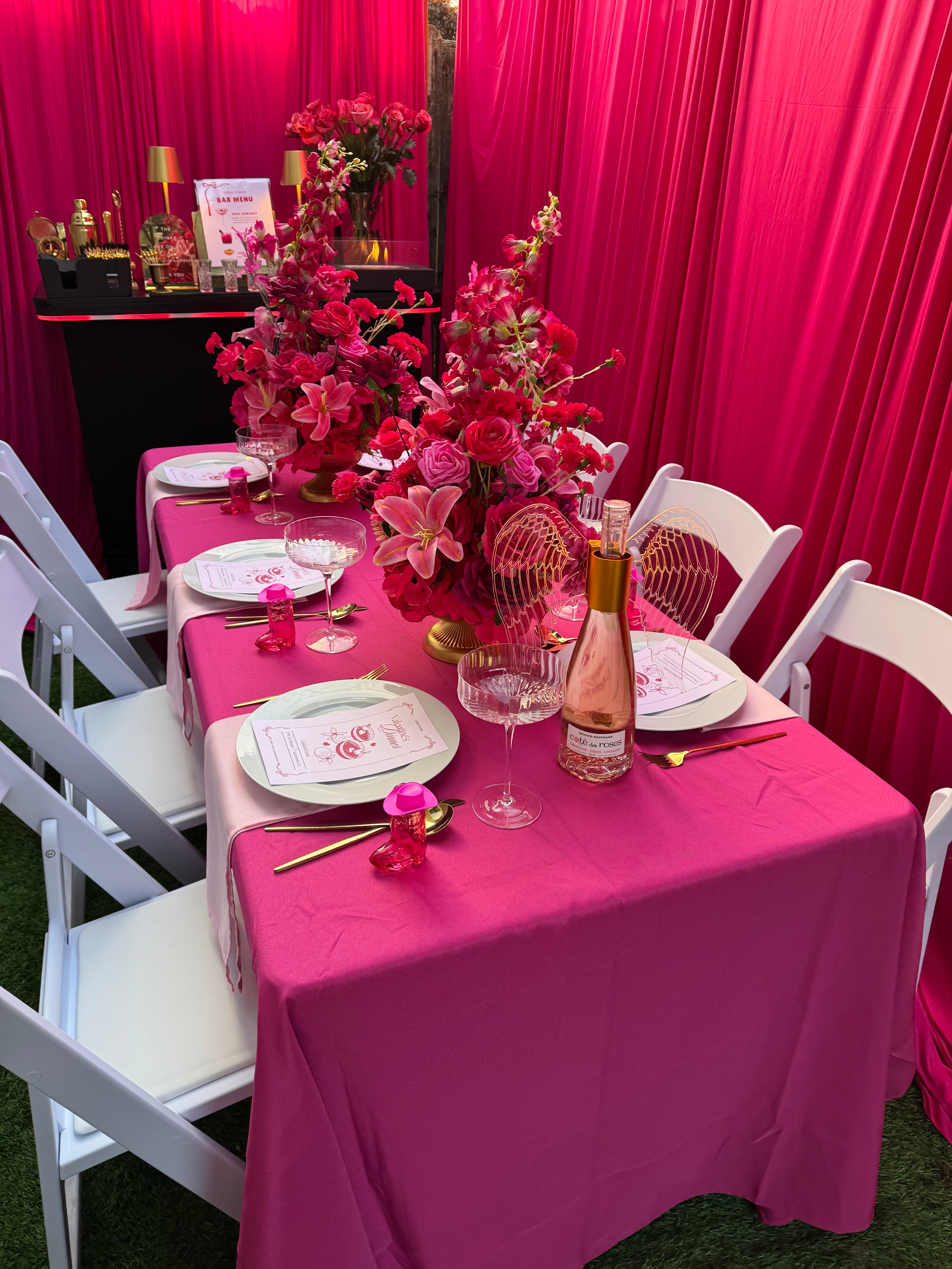 White Resin Event Chairs – Shipping Included (Set Rental) set of 100